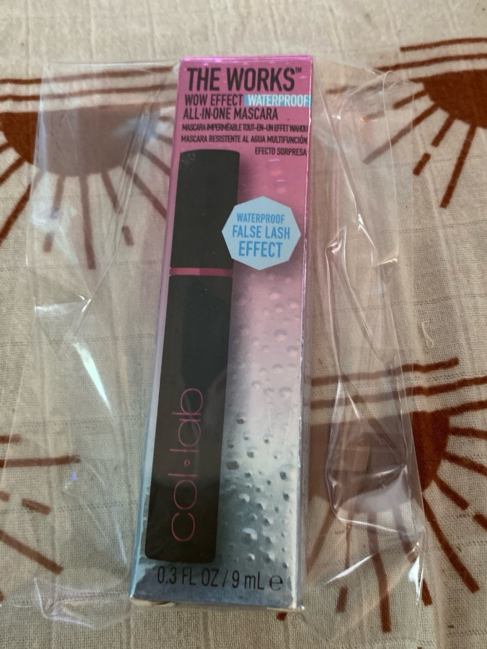 The Works Waterproof All-In-One Mascara — Pink/Black